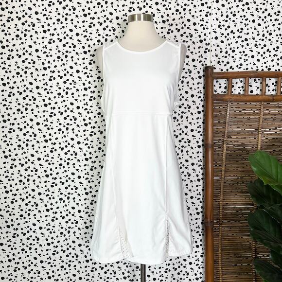 Tuckernuck | Victoria White Active Mesh Plus Size Pleated Active Tennis Dress - Picture 2 of 12